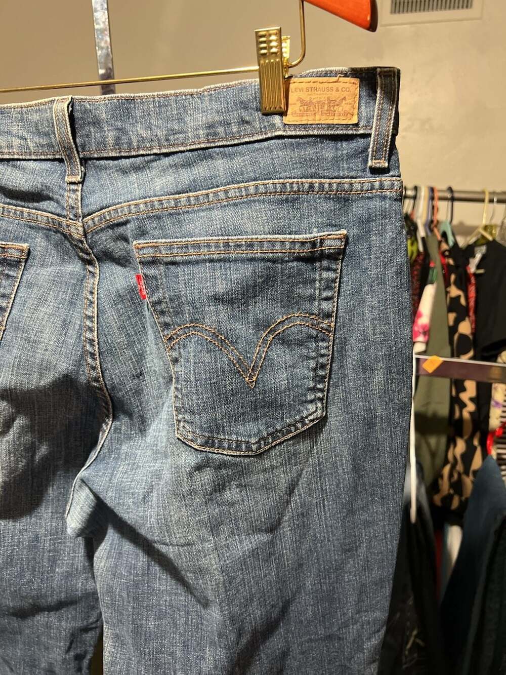 Levi's 550 Relaxed Boot Cut Jeans Women's Blue Denim